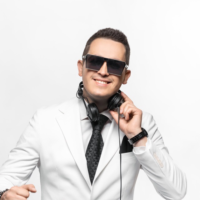 Dj Alexx — Олександр Ганюк